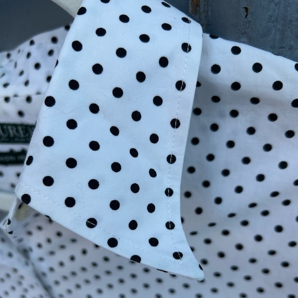 Lauren Ralph Lauren Polka Dot Button-down, Size M - Picture 12 of 12